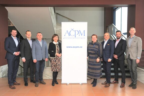 Ivan Špirakus opět v čele Asociace českých pojišťovacích makléřů